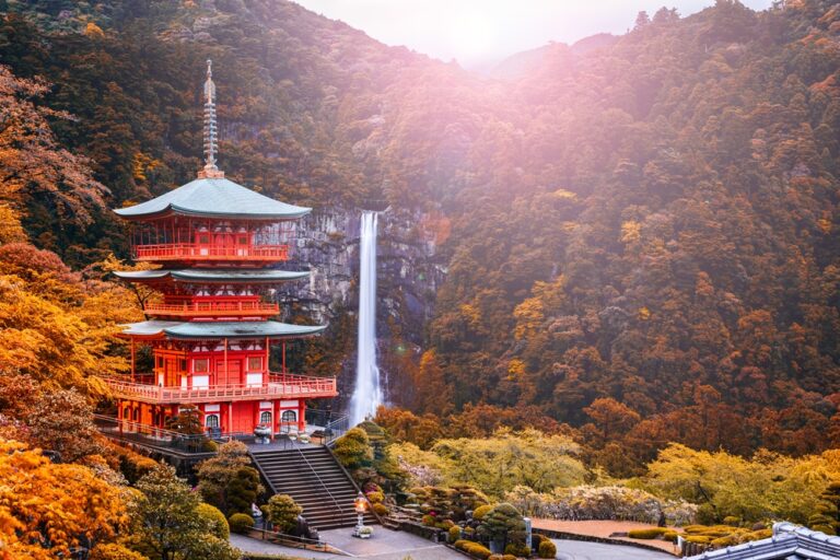 Nachi,,Japan,With,Autumn,Colors.