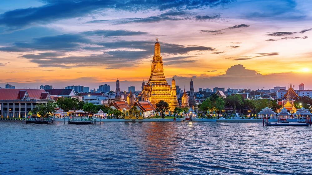 Wat Arun Bangkok Guide